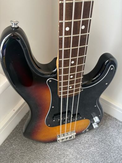 Fender Precision Bass