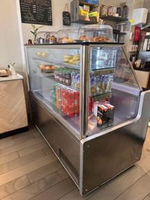 display fridge