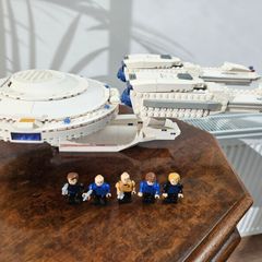 Star Trek ship