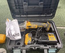 Dewalt angle grinder
