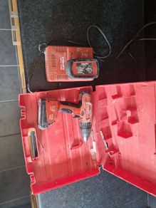 hilti drill  works perf3ct 12v