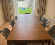 brown oak extendable table