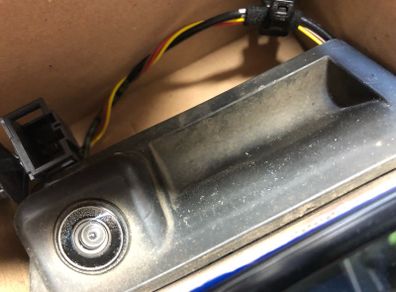 VW reversing camera/boot lock