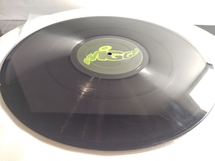 The Delinquents - Discfunktional - Wiggle Records - RARE Early 00s Tech House CLASSIC!