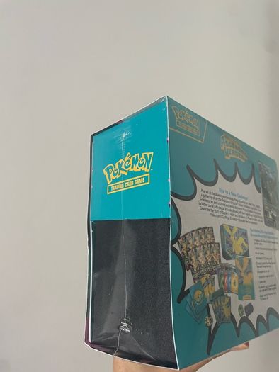 Pokemon Ascended Heros Elite Trainer Box