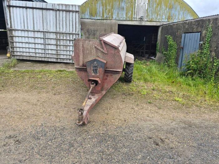 Much spreader