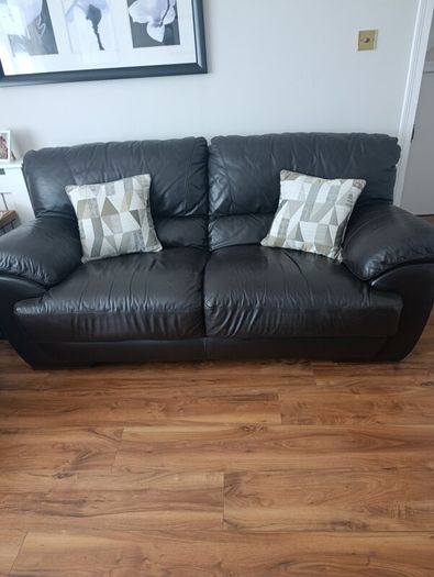 3 piece leather suite