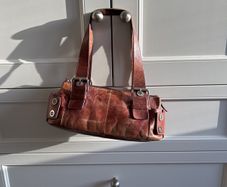Kenneth Cole shoulder bag - burgundy colour