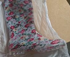 welly boots
