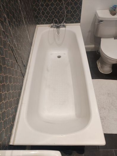 Caste Iron Bath