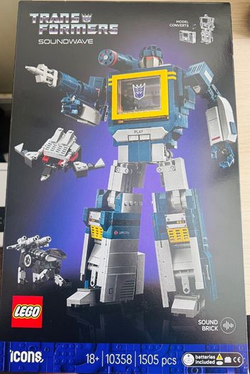 Lego Icons Soundwave Transformers. Brand new.