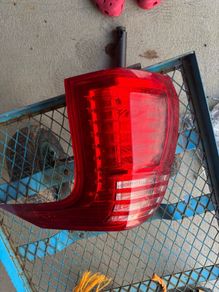 Peugeot 5008 light