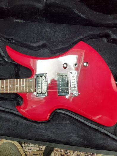 BC Rich Electric guitar