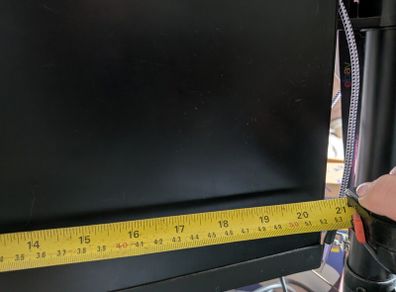 2 x computer monitor 21' each