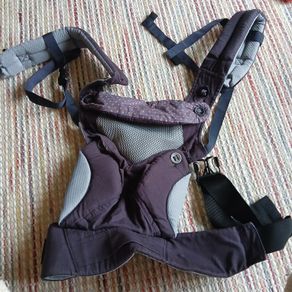 baby carrier