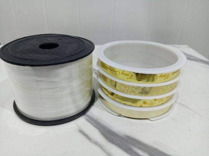 Curling Ribbon