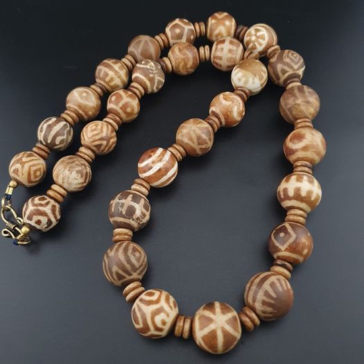 Burmese Antique Pumtek Pyu 18-19 mm Beads Necklace 24 inches