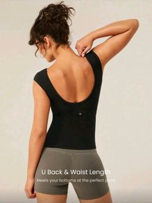 NEW Glowmode low back yoga top built-in bra. Size S/UK8