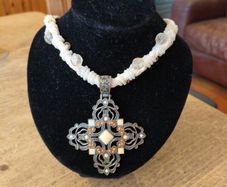 Vintage necklace  white beaded rope chain.