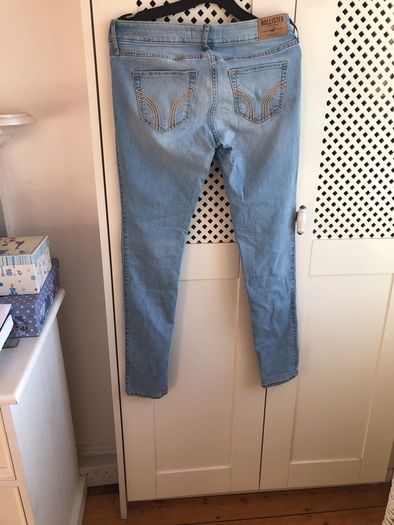Hollister  jeans