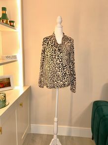 Ladies Leopard Print Blouse from Dunnes Stores Size Xs UK 6-8 / EU 34-36