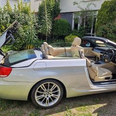 BMW 3-Series 2009