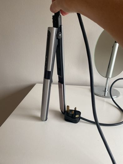 Philips HP8361 Ionic Hair Straightener with Ceramic Plates