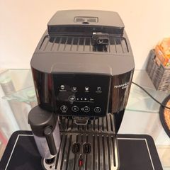 Delonghi Magnifica Start Coffee Machine
