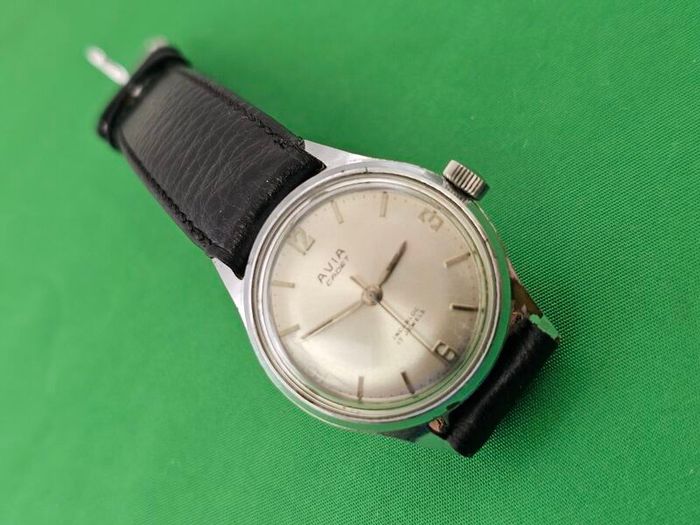 Vintage Swiss Made Avia Cadet Mechanical Wind up Swiss Watch 1960s