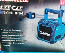 Makita Site Radio Bluetooth (new in open box)
