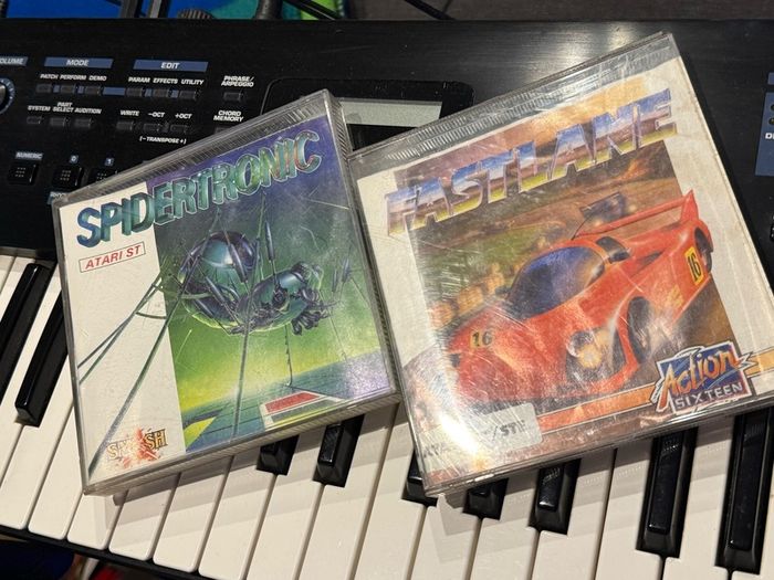 Atari 520STFM Vintage Computer Bundle