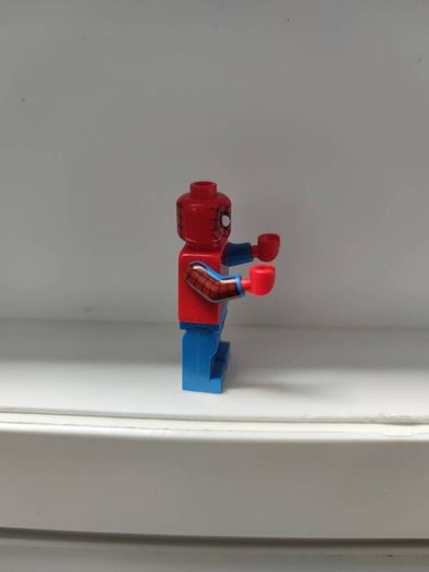 LEGO Spider-Man Printed blue arms, plain legs