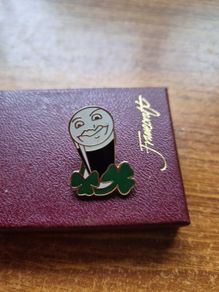 Vintage Irish Guinness Pin