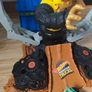 Hot Wheels Mega Wrex Vs Crushzilla Takedown Image 4