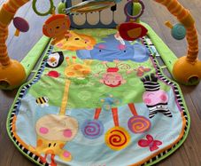 Fisher-Price Kick & Play Mat Piano Gym