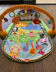 Fisher-Price Kick & Play Mat Piano Gym