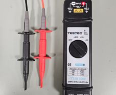 TT-SI 7002 Differential Oscilloscope Probes 25 MHz 700 V