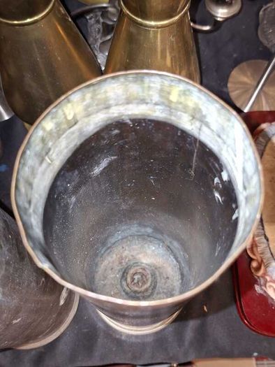 Old Brass Shells WW1 ETC. for sale Price is for the 1, Postage Available or Collection