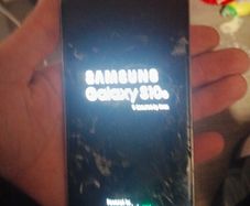 Samsung galway s10 plus works perfect unlocked to all networks