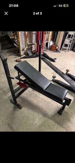 gym bench