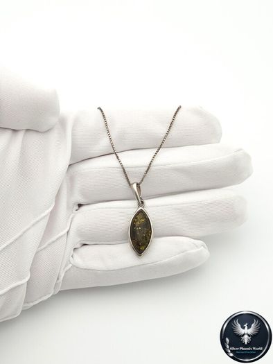 Vintage 925 Sterling Silver & Natural Dark Green Amber Necklace