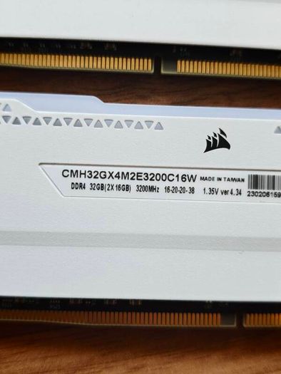 Corsair Vengeance Pro RGB 32gb ddr4 3200mhz