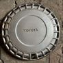 4 x Genuine Toyota Carina Mk II 13'' Stainless Steel Hub Caps 42621-20250 Image 4