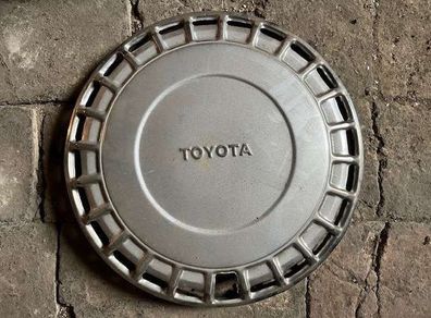 4 x Genuine Toyota Carina Mk II 13'' Stainless Steel Hub Caps 42621-20250