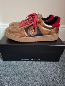 Carmela trainers