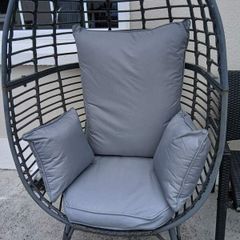 Egg shaped chair cushions brand new
