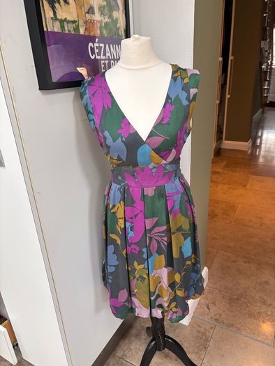 WAREHOUSE 100% Silk Wrap Dress UK 8 Floral Wedding Guest