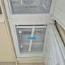 fridge and freezer Indesit. New unused Image 2