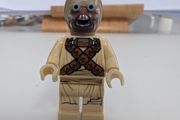 100% Lego Minifigure - Tusken Raider - Dark Tan Head Star Wars sw0620