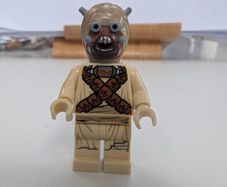 100% Lego Minifigure - Tusken Raider - Dark Tan Head Star Wars sw0620